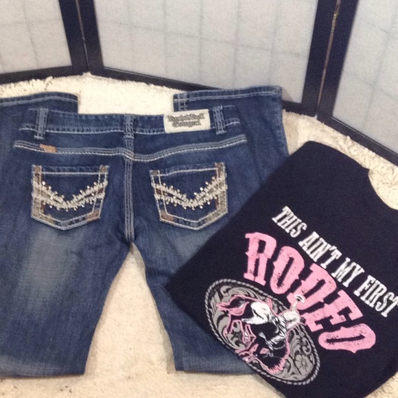 Rock & Roll Cowgirl Denim - Rock & Roll Cowgirl rhinestone jeans